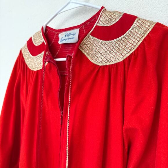 TIFFANY Loungewear Maxi Robe Red Gold Embroidered Collar Half Zip Vintage 70s M - Picture 3 of 5